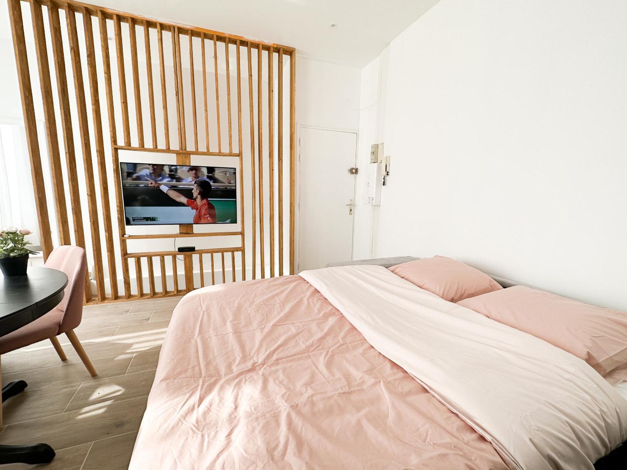 Le Bijou - Appartement, Sauna Et Jacuzzi - Lille Luaran gambar