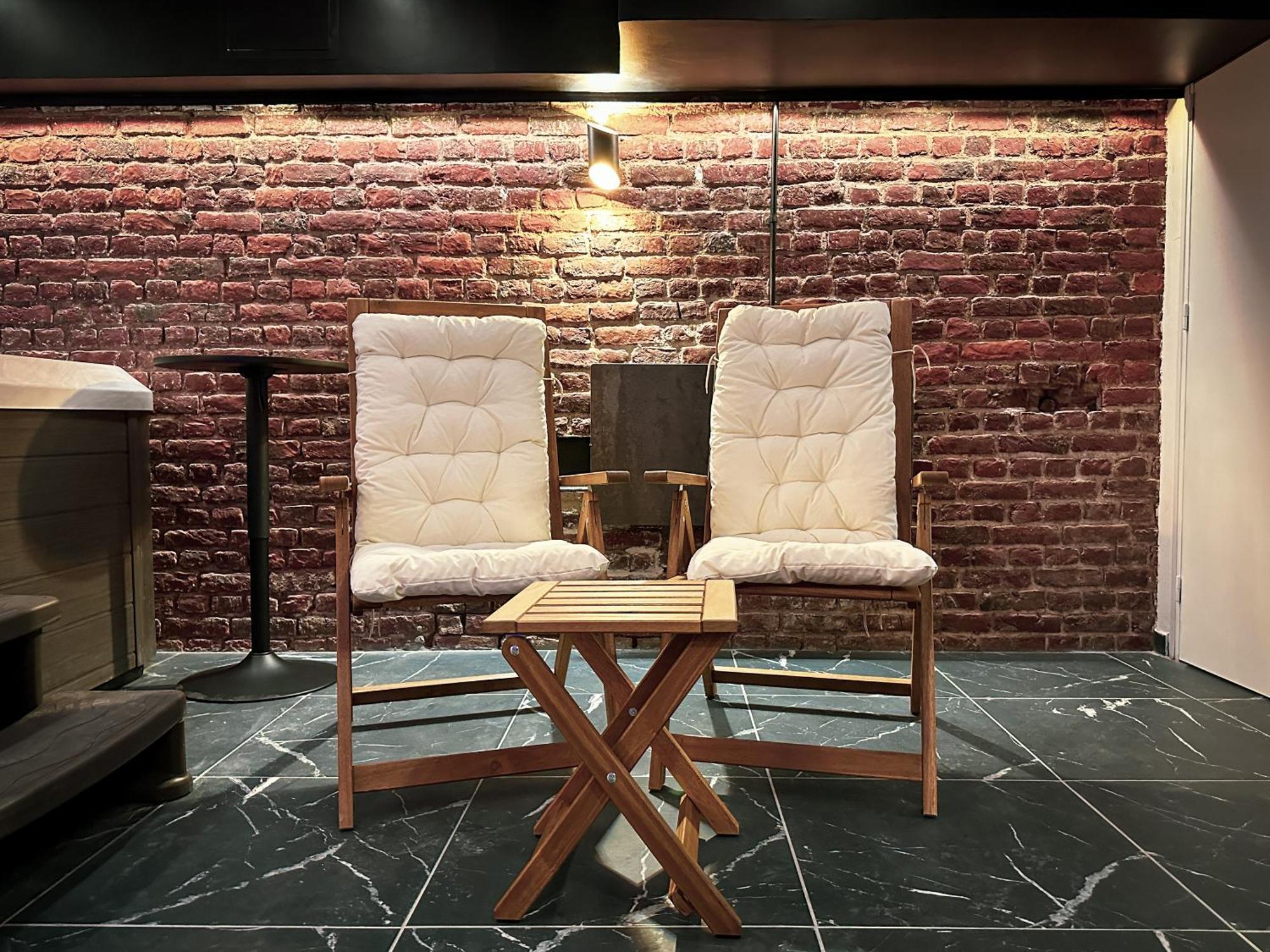 Le Bijou - Appartement, Sauna Et Jacuzzi - Lille Luaran gambar